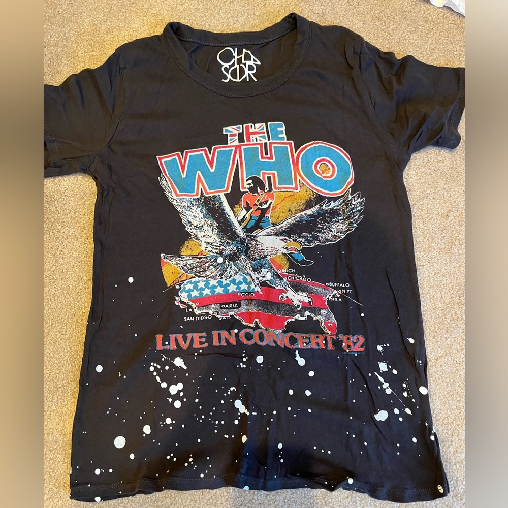 The WHO Chaser tshirt size small